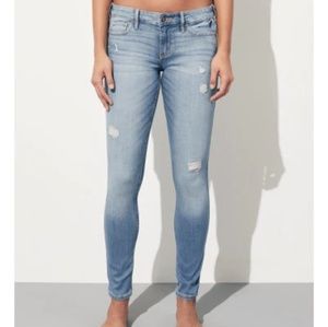 NWOT Hollister light blue jeans